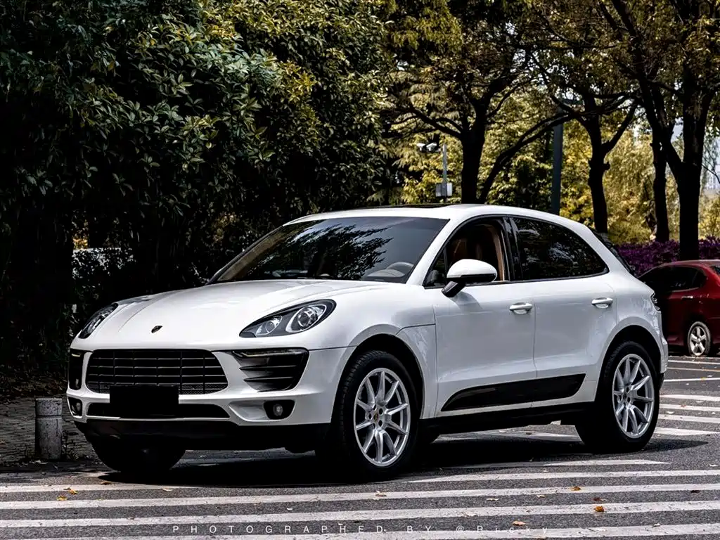 Porsche Macan 2014 — фото 1