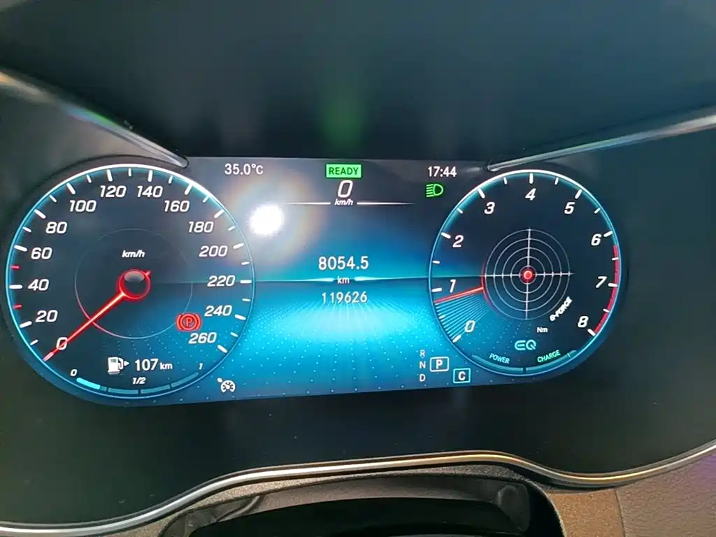 Mercedes-Benz C-Class 2020 — фото 12
