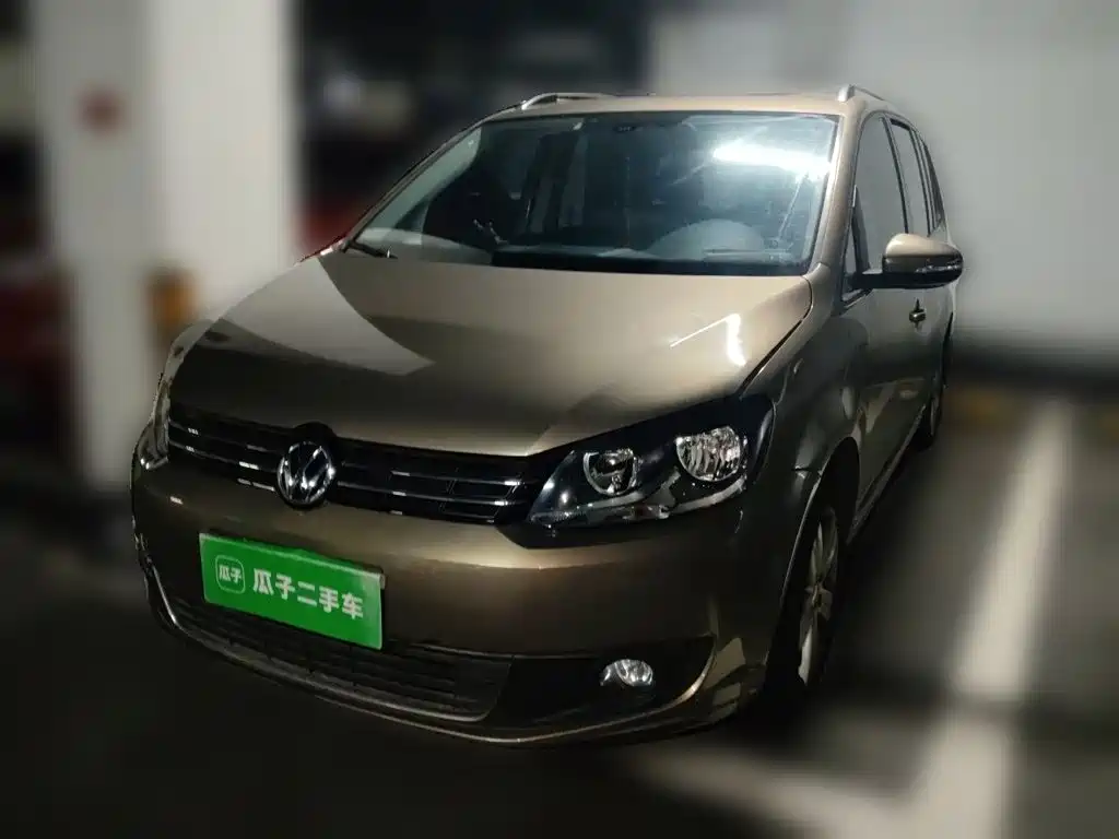 Volkswagen Touran 2014