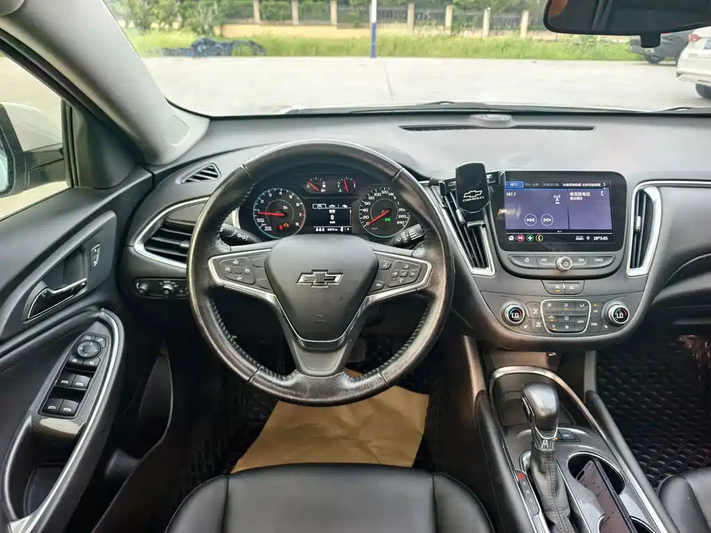 Chevrolet Malibu XL 2022 — фото 12