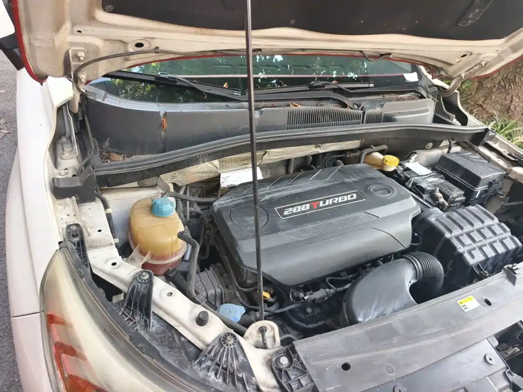 GAC Trumpchi GS4 2015 — фото 21