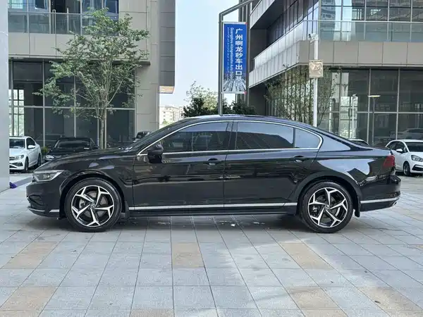 Volkswagen Magotan 2026