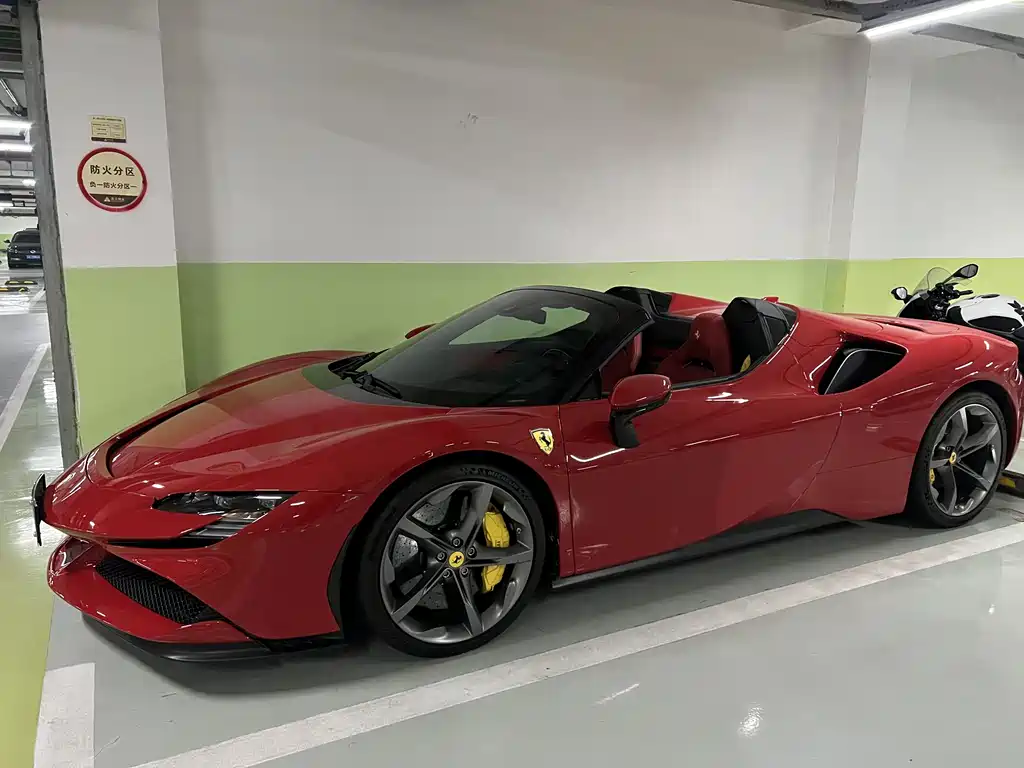 Ferrari SF90 2023 — фото 16