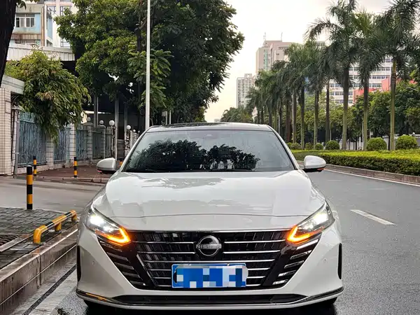 Nissan Teana 2025