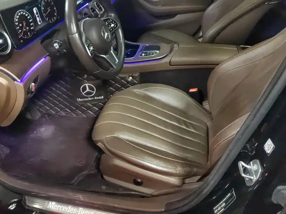 Mercedes-Benz E-Class 2020 — фото 9