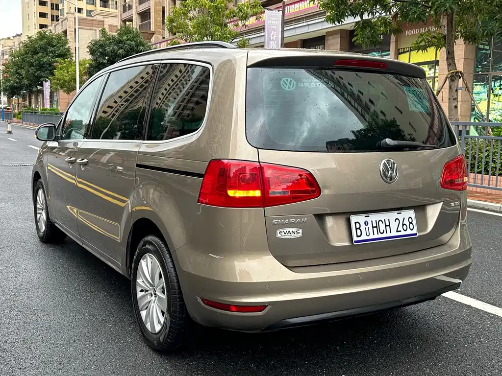 Volkswagen Sharan 2016 — фото 6