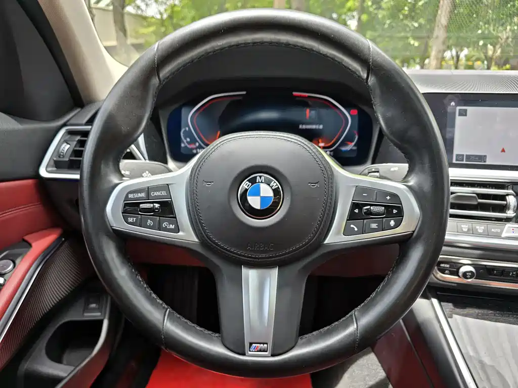 BMW 3 Series 2022 — фото 16