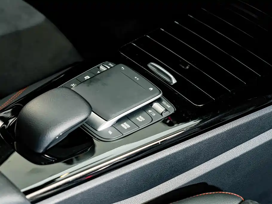 Mercedes-Benz CLA 2021 — фото 18