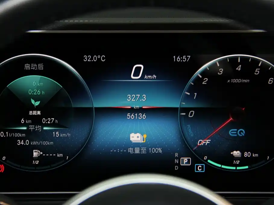 Mercedes-Benz GLE New Energy 2021 — фото 33