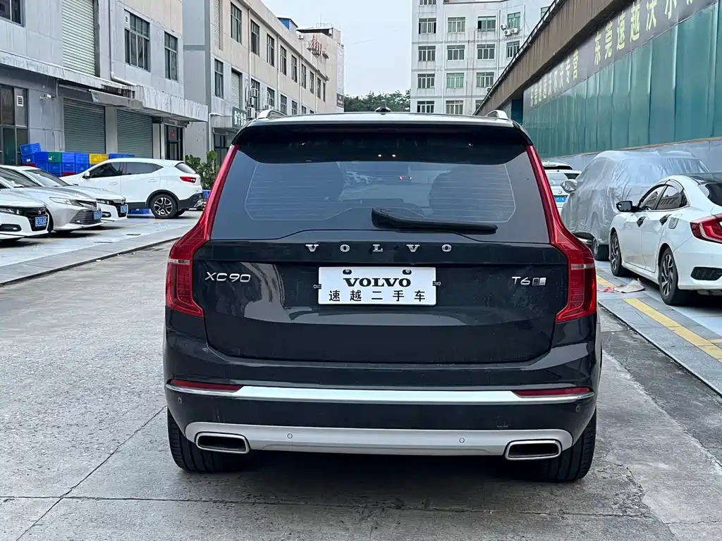 Volvo XC90 2020 — фото 8