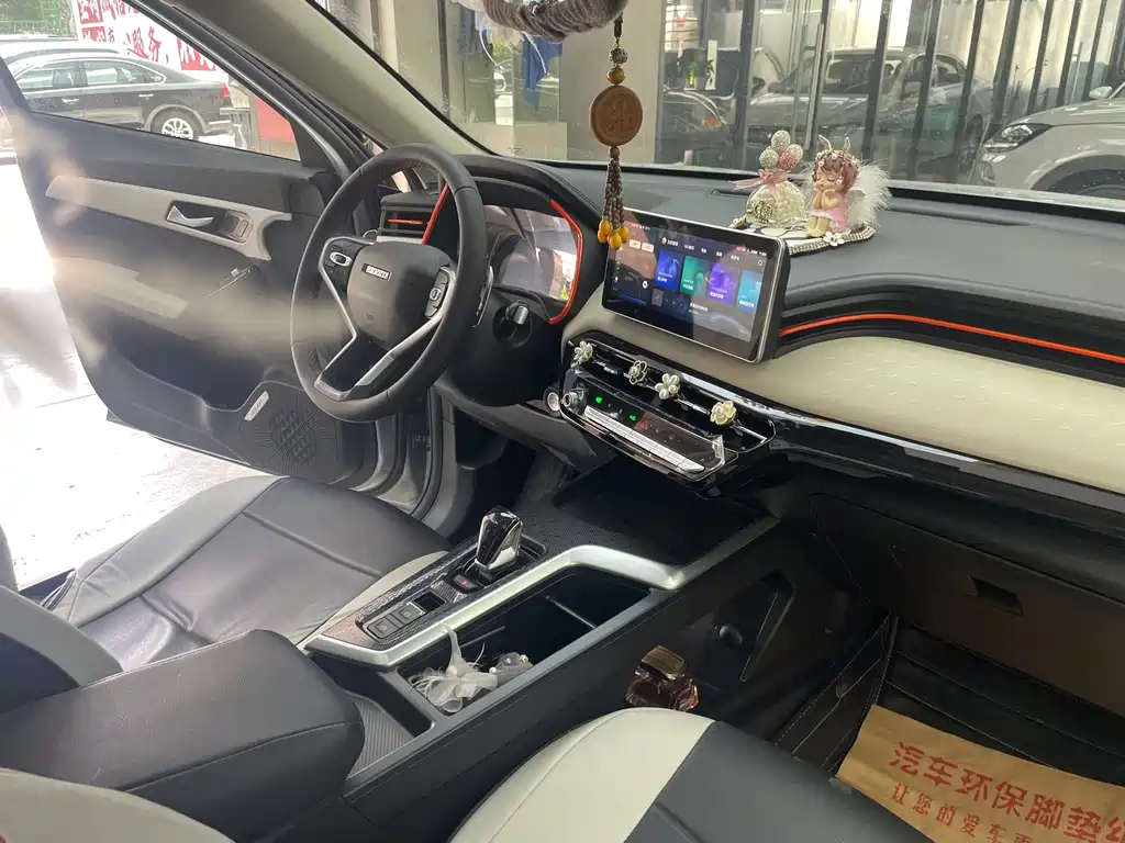 Haval Harvard Red Rabbit 2021 — фото 15