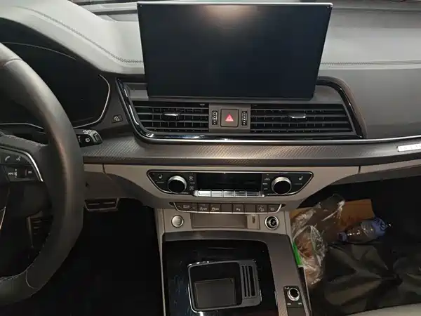 Audi Q5L 2023