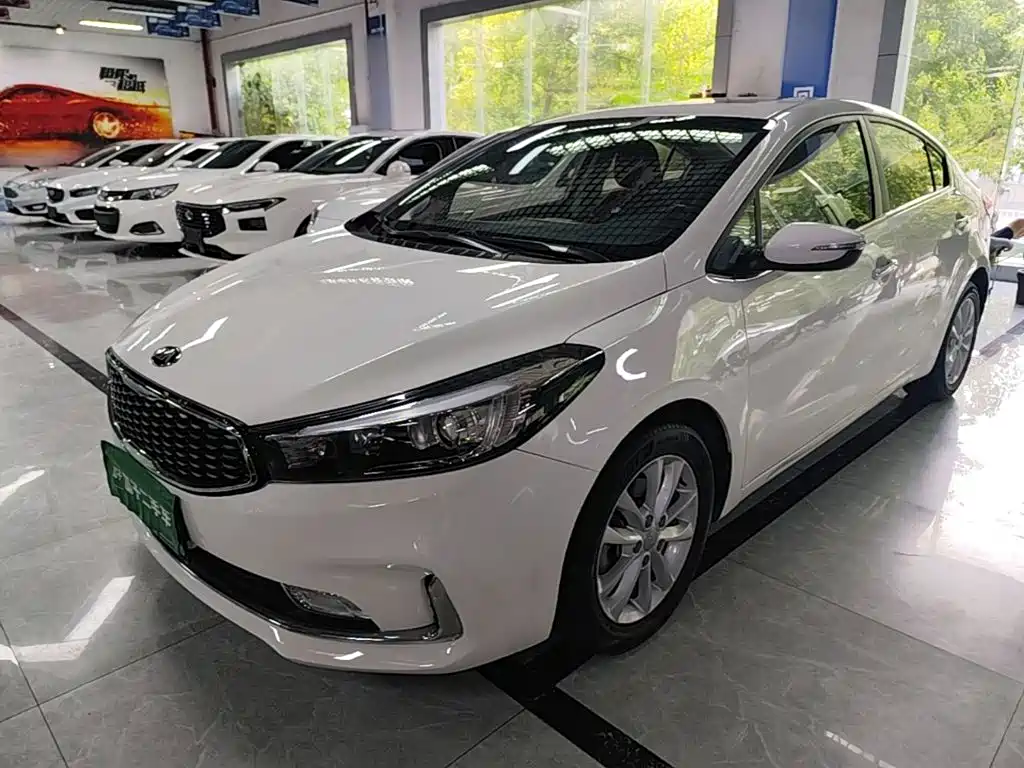Kia K3 2017 — фото 1