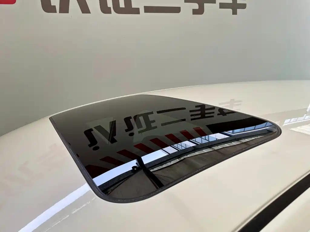 Nissan Tiida 2019 — фото 14