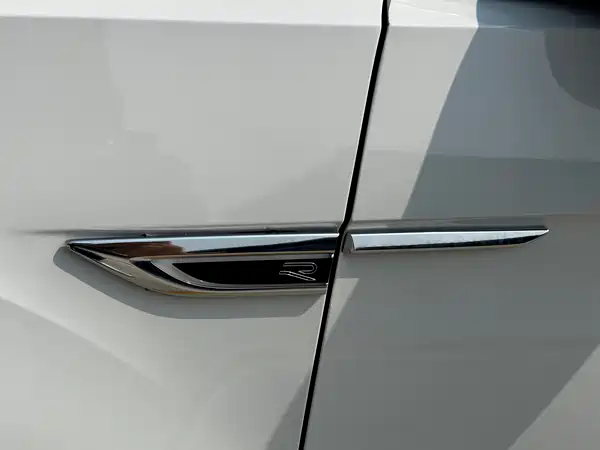 Volkswagen T-Roc 2024