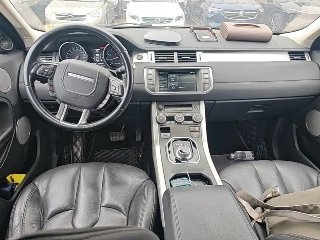 Land Rover Evoque 2016 — фото 10