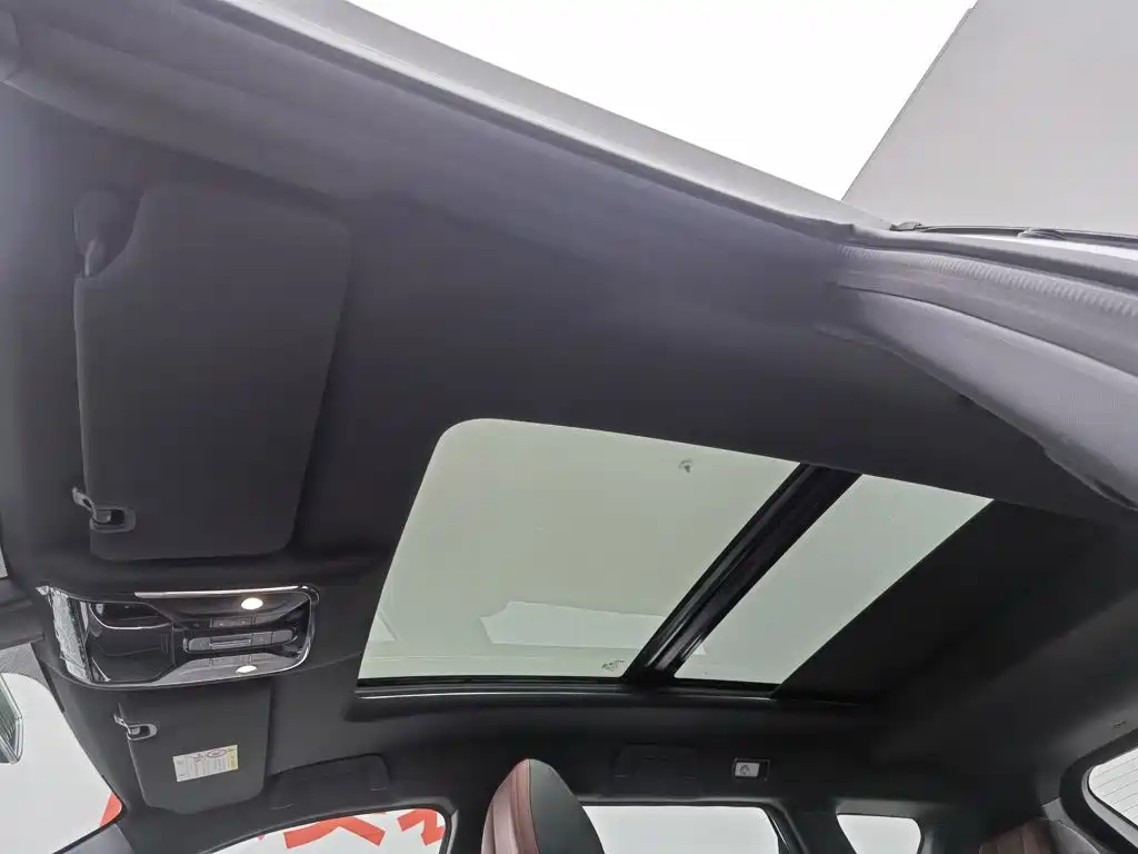 Jetour Jietu X70 PLUS 2022 — фото 14