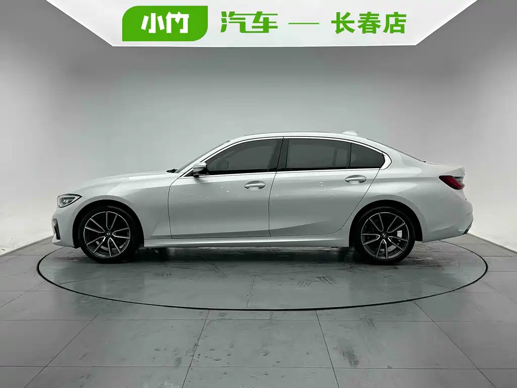 BMW 3 Series 2022