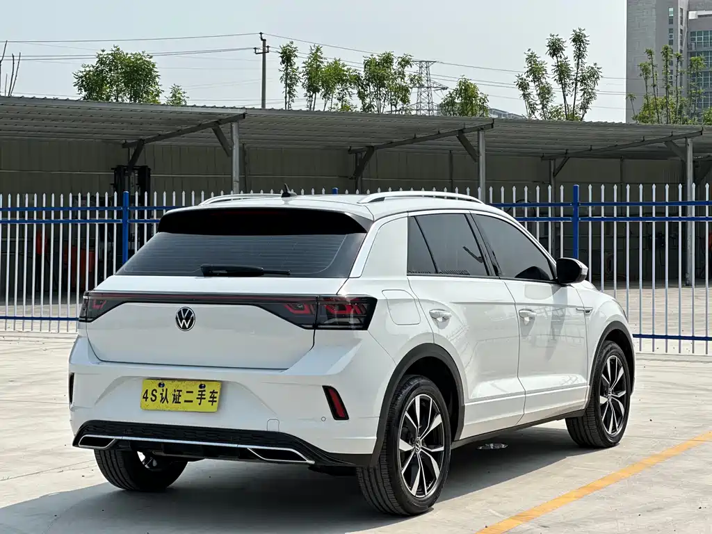 Volkswagen T-Roc 2024 — фото 19
