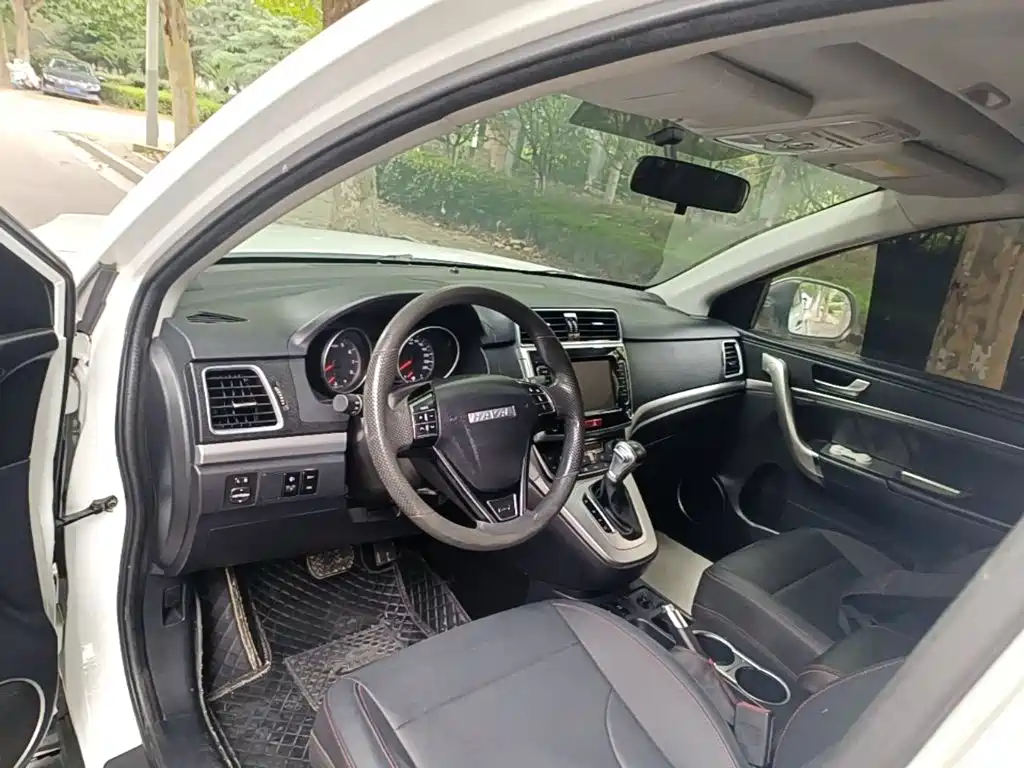 Haval M6 2020 — фото 10