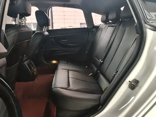 BMW 3 Series 2018