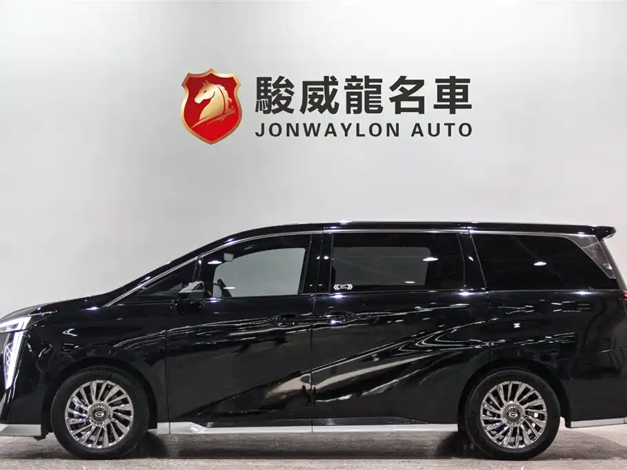 GAC Trumpchi M8 2023 — фото 3