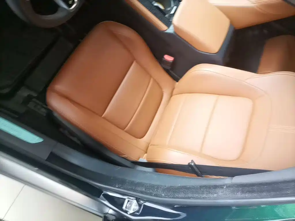 Jaguar XFL 2023 — фото 15