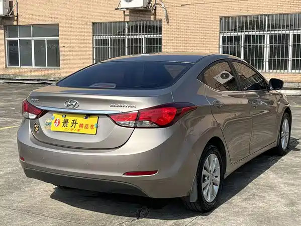 Hyundai Elantra Langdong 2016