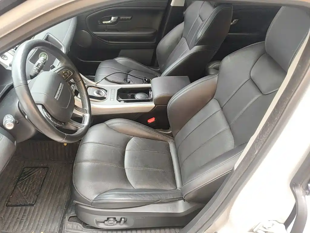 Land Rover Evoque 2019 — фото 15