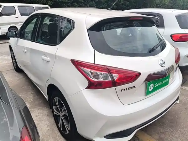 Nissan Tiida 2016