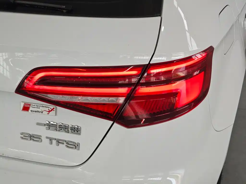 Audi A3 2018 — фото 20