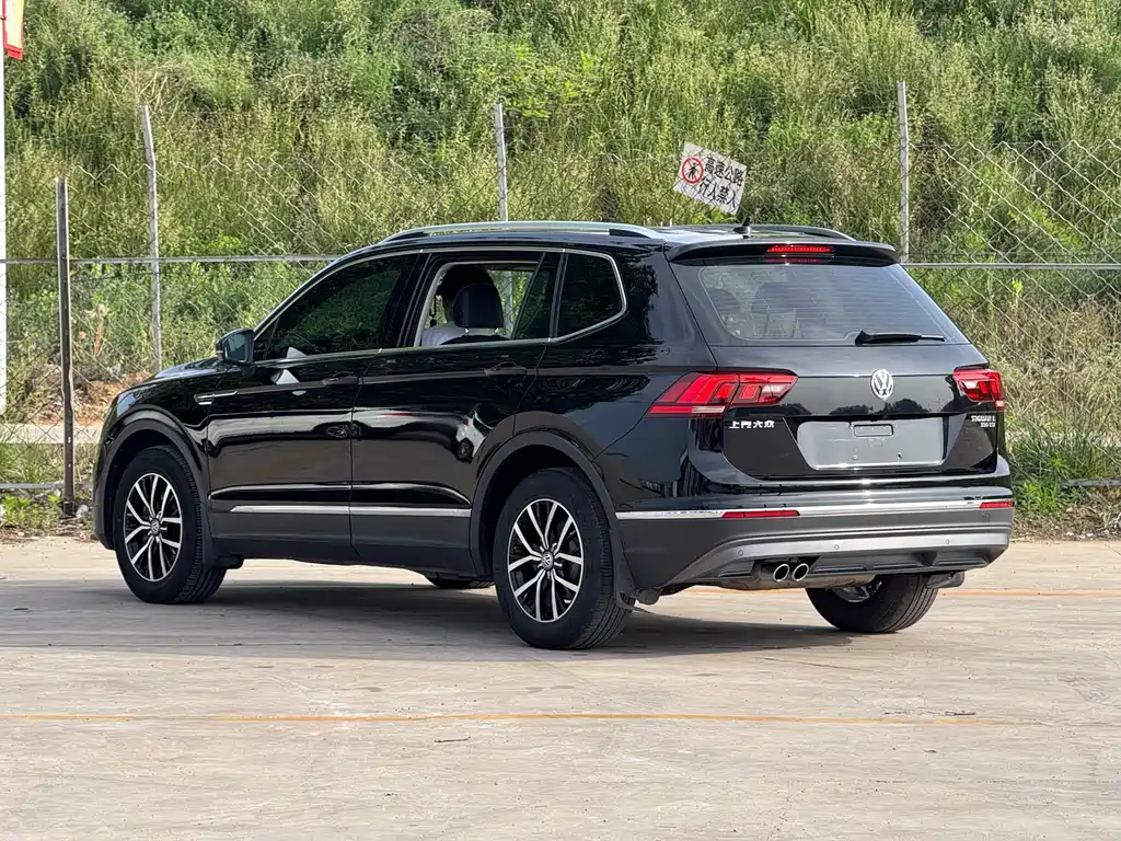 Volkswagen Tiguan L 2018 — фото 4