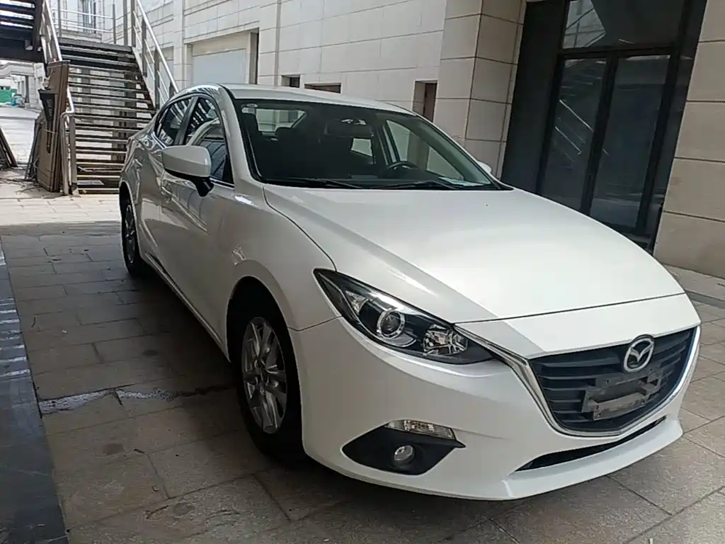 Mazda 3 Angkesela 2016