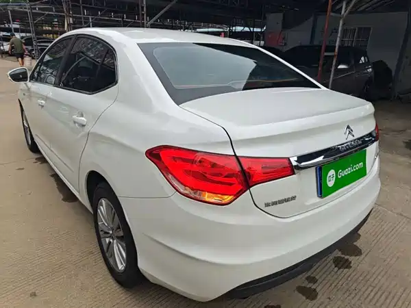 Citroën C4L 2016
