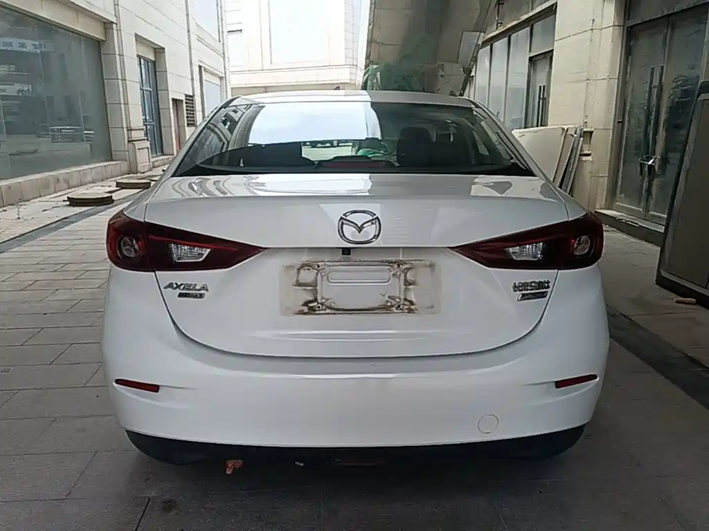 Mazda 3 Angkesela 2016