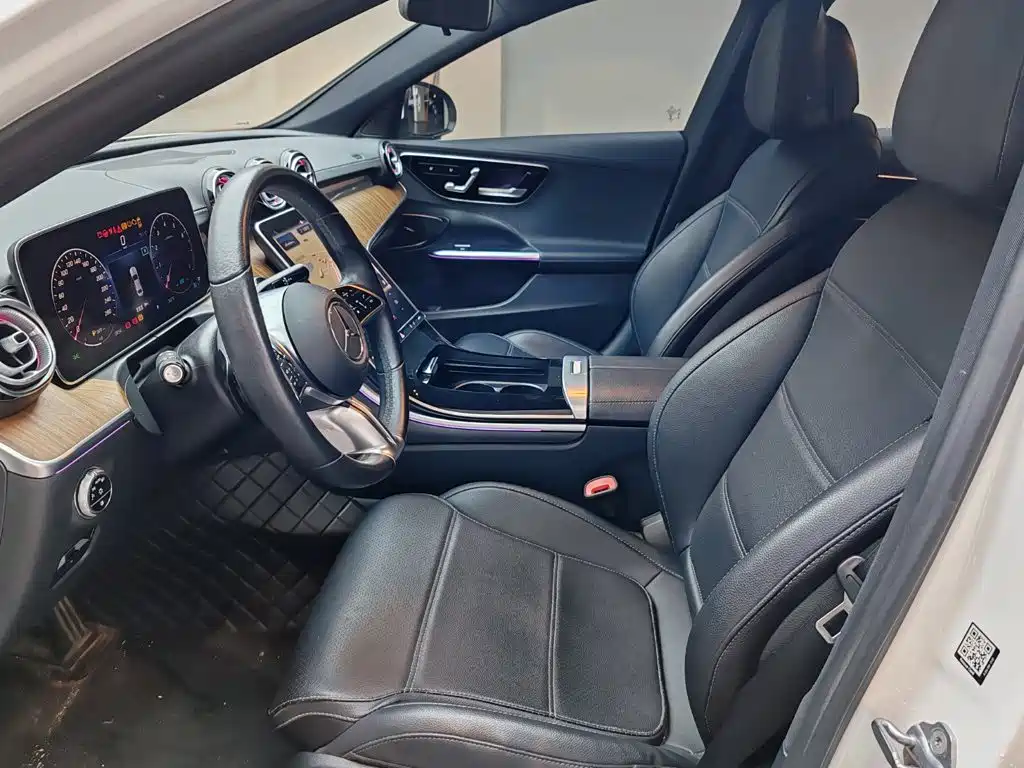 Mercedes-Benz C-Class 2022 — фото 10