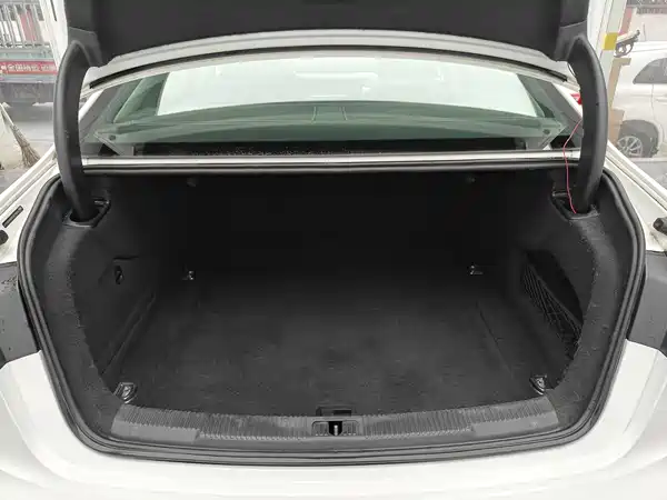 Audi A6L 2014