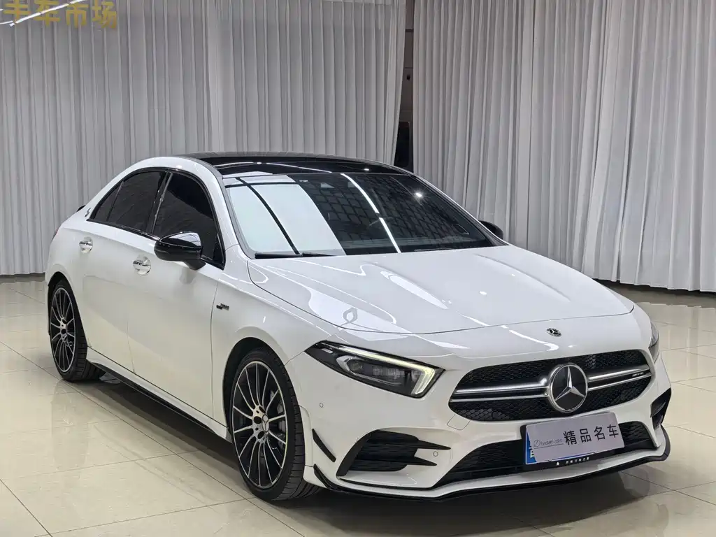 Mercedes-Benz A-Class AMG 2023 — фото 3