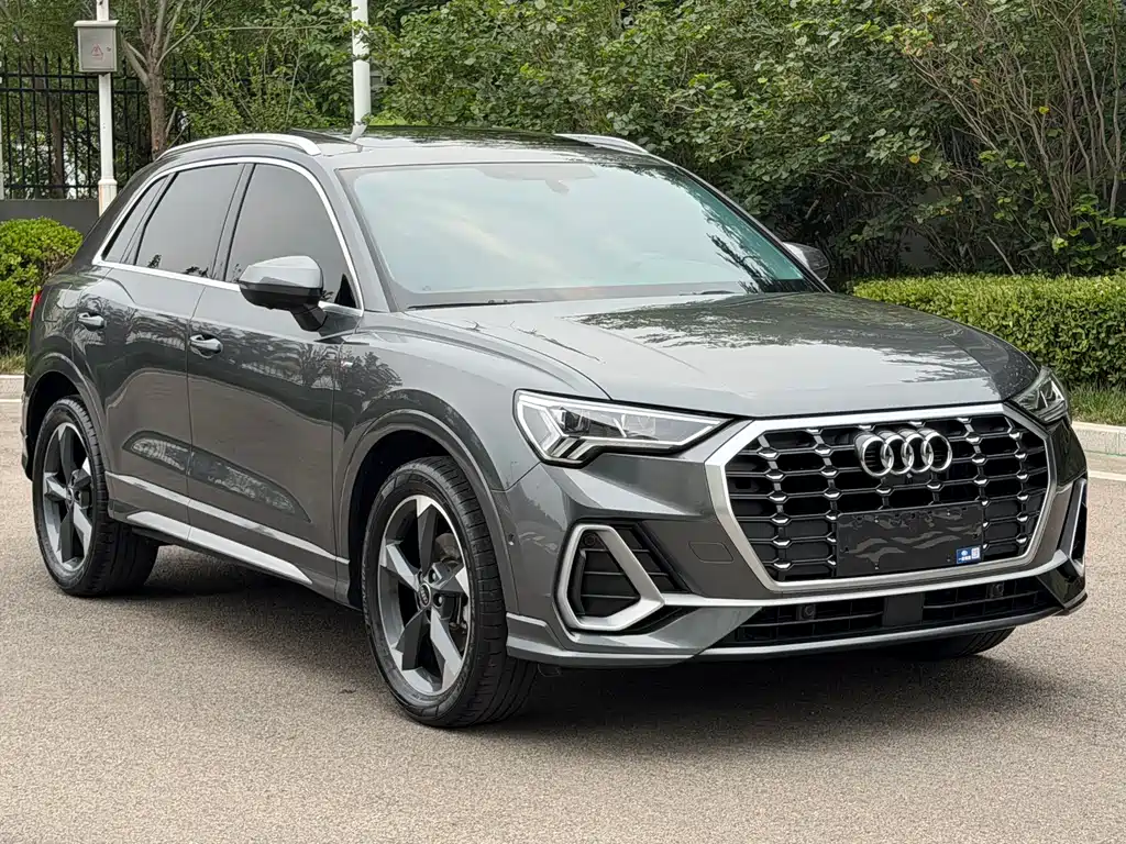Audi Q3 2022