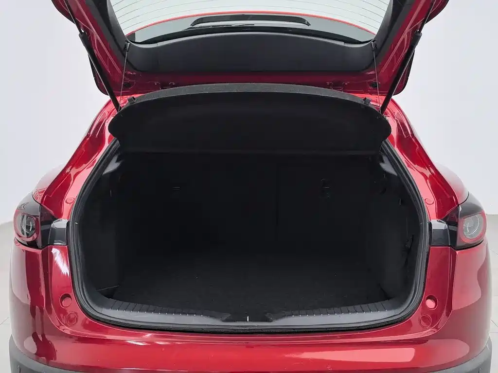 Mazda CX-4 2022 — фото 16
