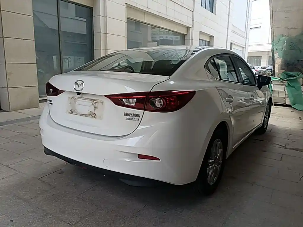 Mazda 3 Angkesela 2016