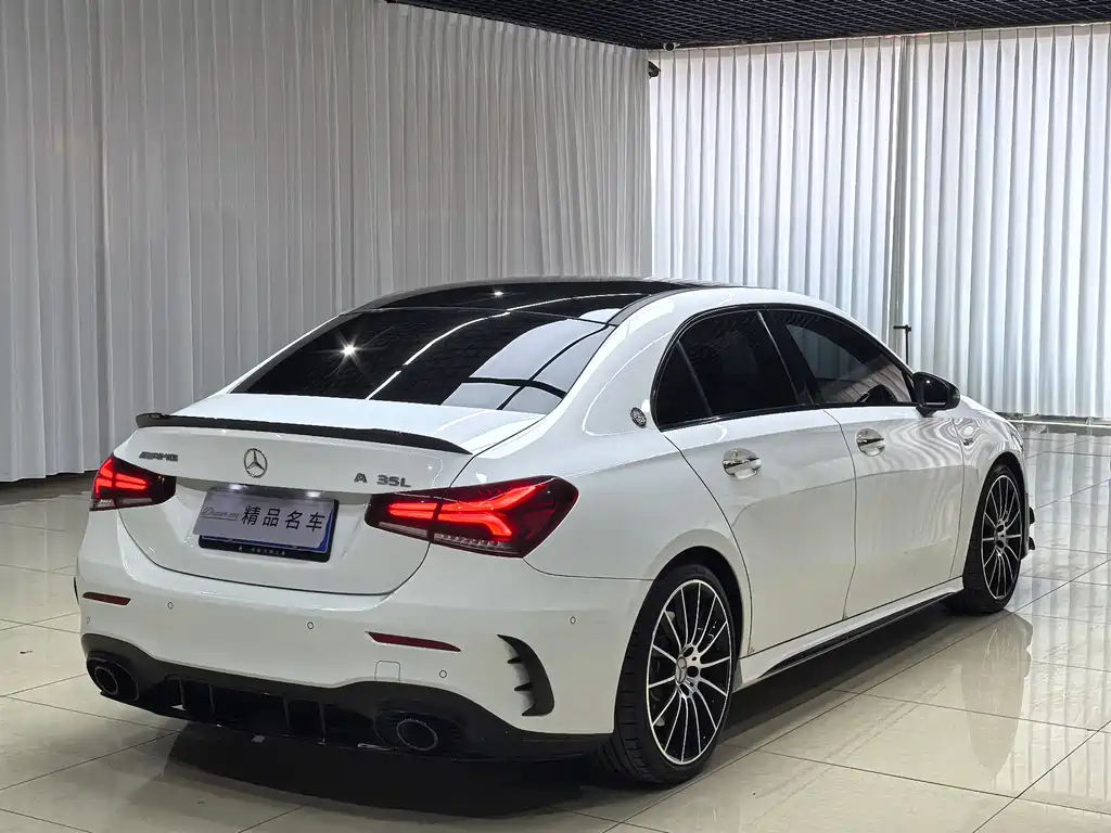 Mercedes-Benz A-Class AMG 2023 — фото 6