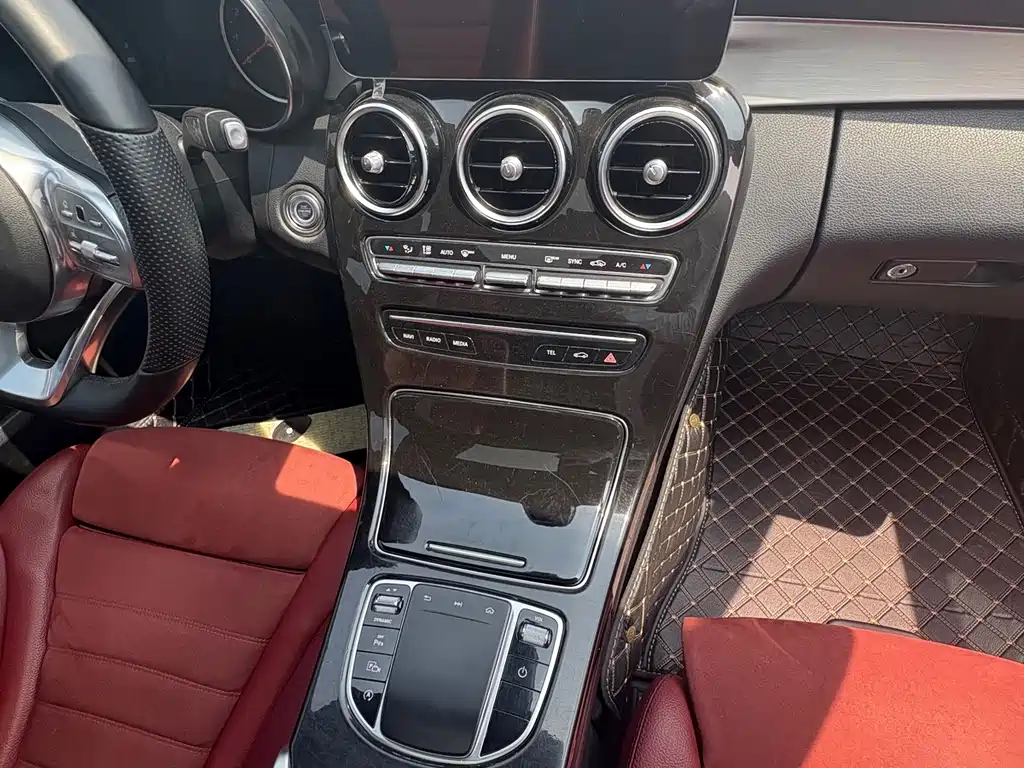 Mercedes-Benz C-Class 2018 — фото 8