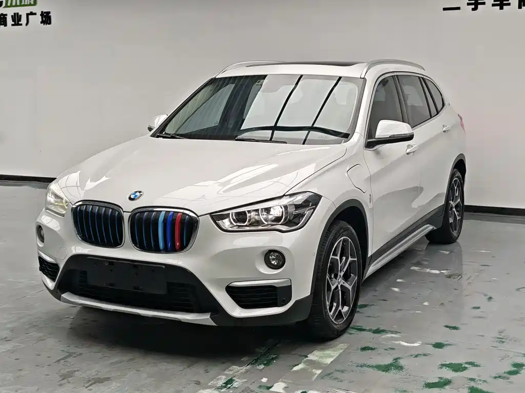 BMW X1 New Energy 2018 — фото 1