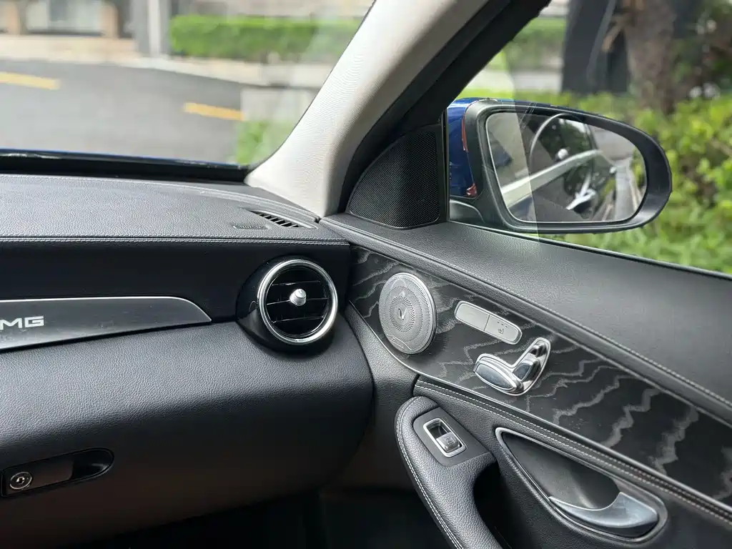 Mercedes-Benz C-Class 2018 — фото 19
