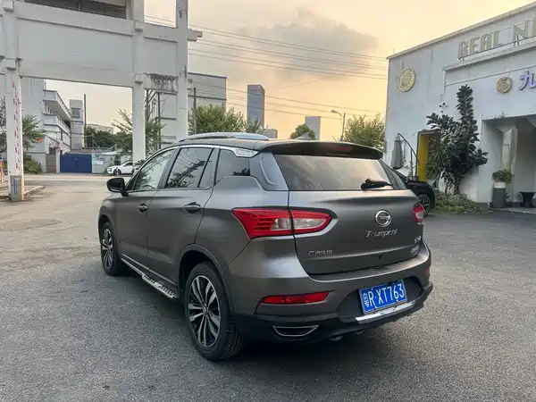 GAC Trumpchi GS4 2016