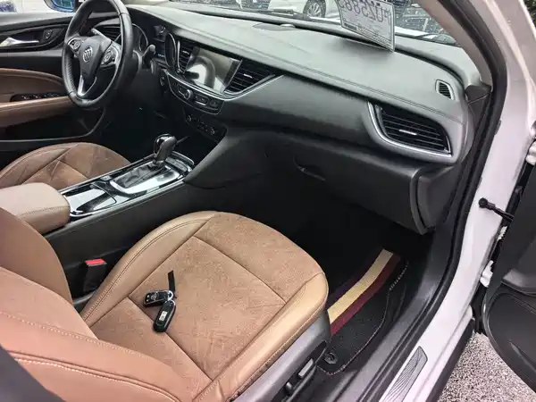 Buick Regal 2019