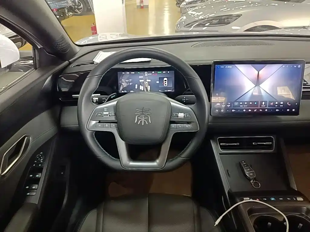 BYD Qin L 2025 — фото 11