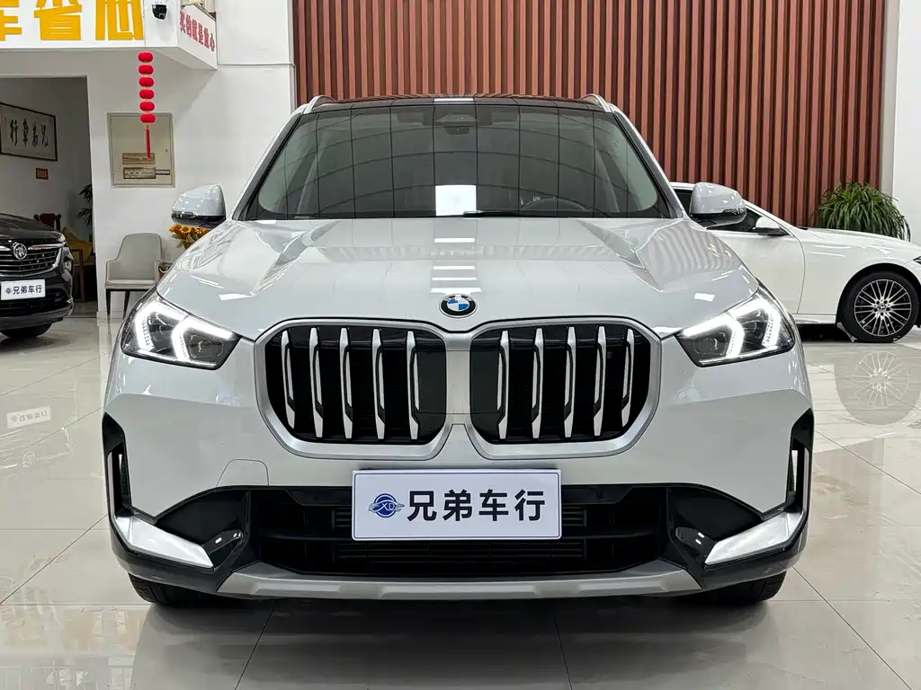 BMW X1 2024 — фото 2