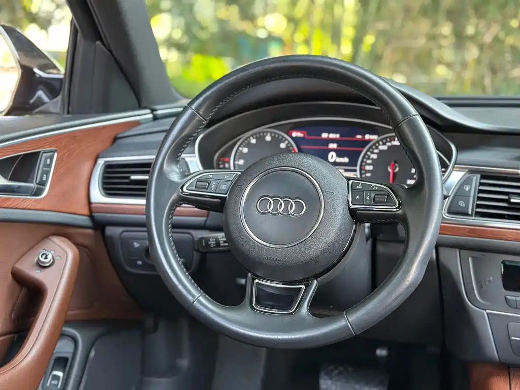 Audi A6L 2018 — фото 14